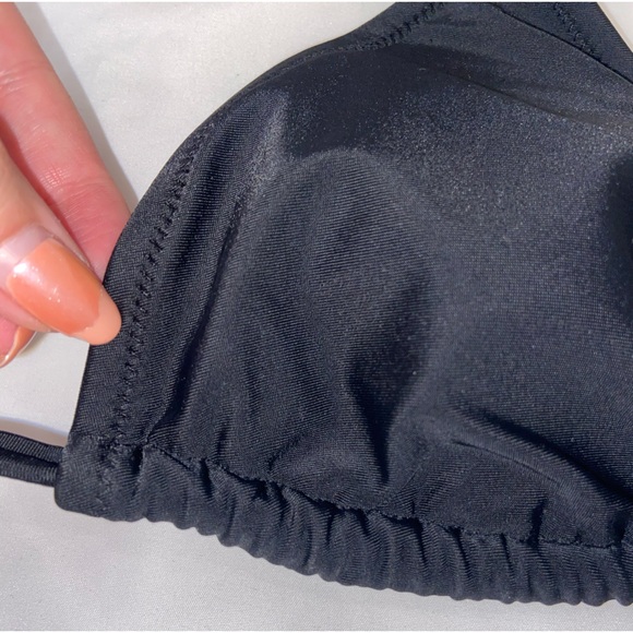 Aerie Triangle String Bikini Top 🖤 - Picture 2 of 5